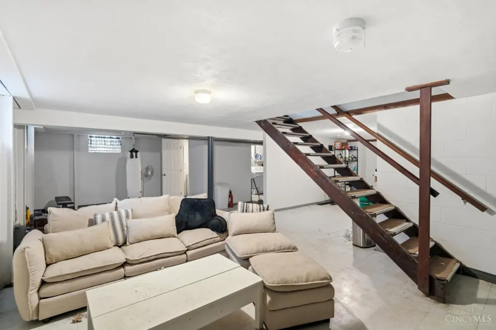 263 Forestwood Drive Springfield, OH 45216