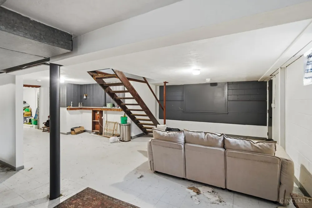 263 Forestwood Drive Springfield, OH 45216