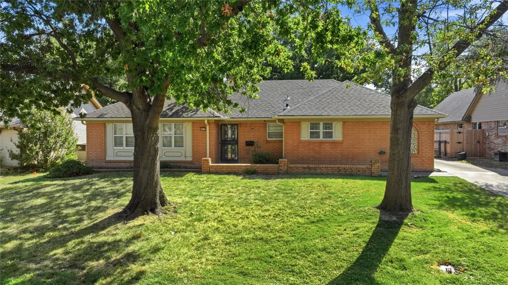 4613 S Lakewood Avenue Tulsa, OK 74135