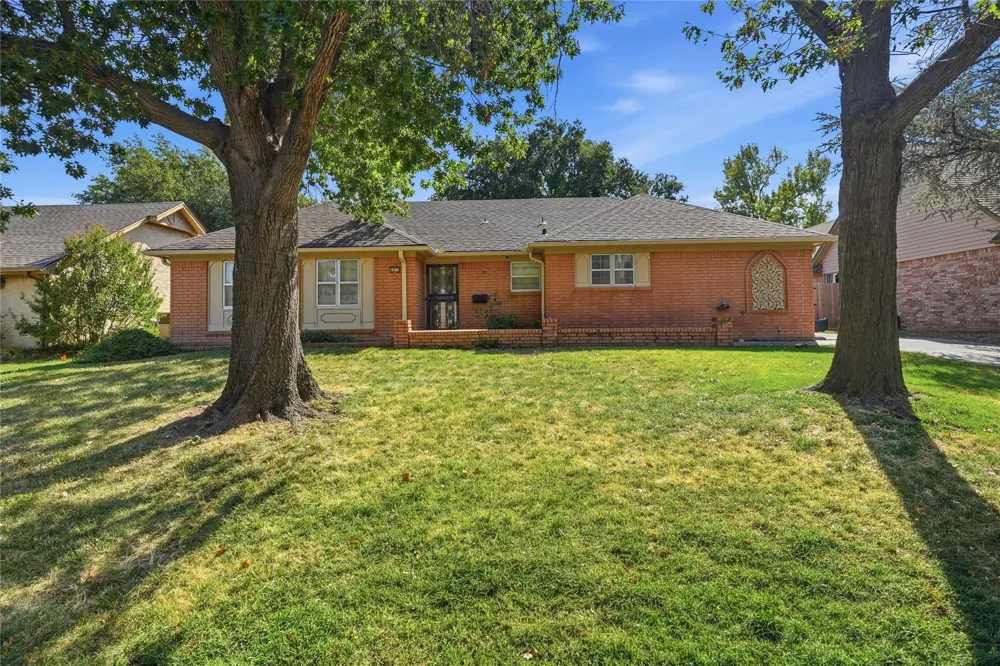 4613 S Lakewood Avenue Tulsa, OK 74135
