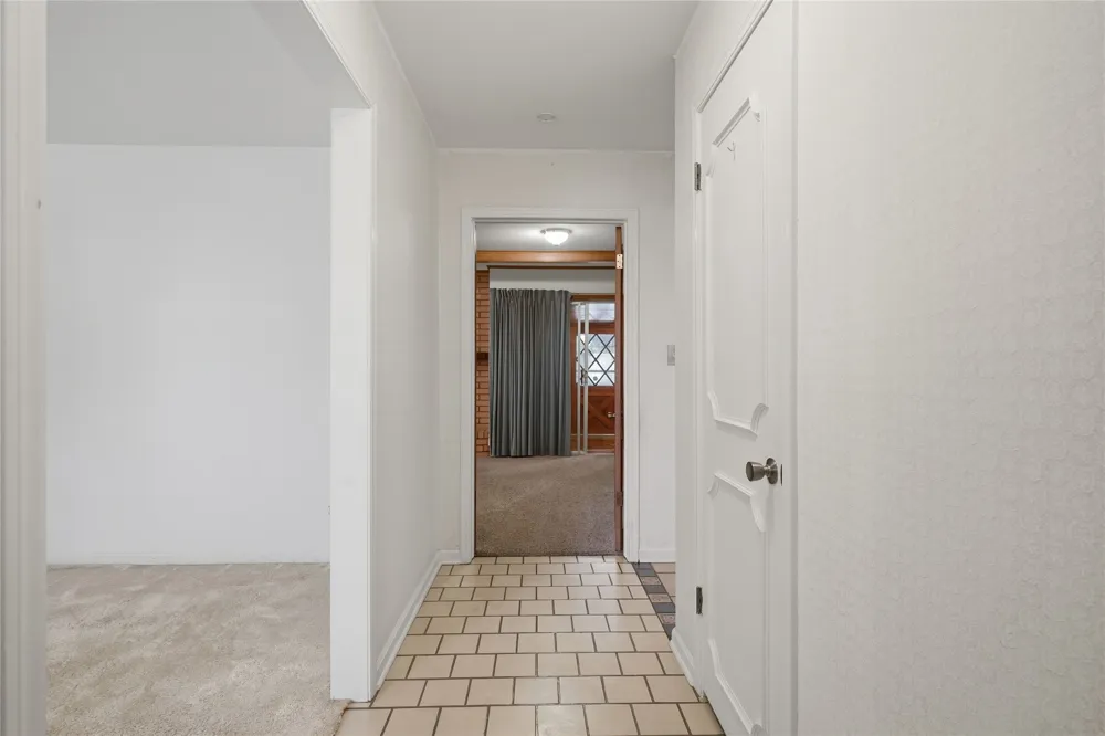 4613 S Lakewood Avenue Tulsa, OK 74135