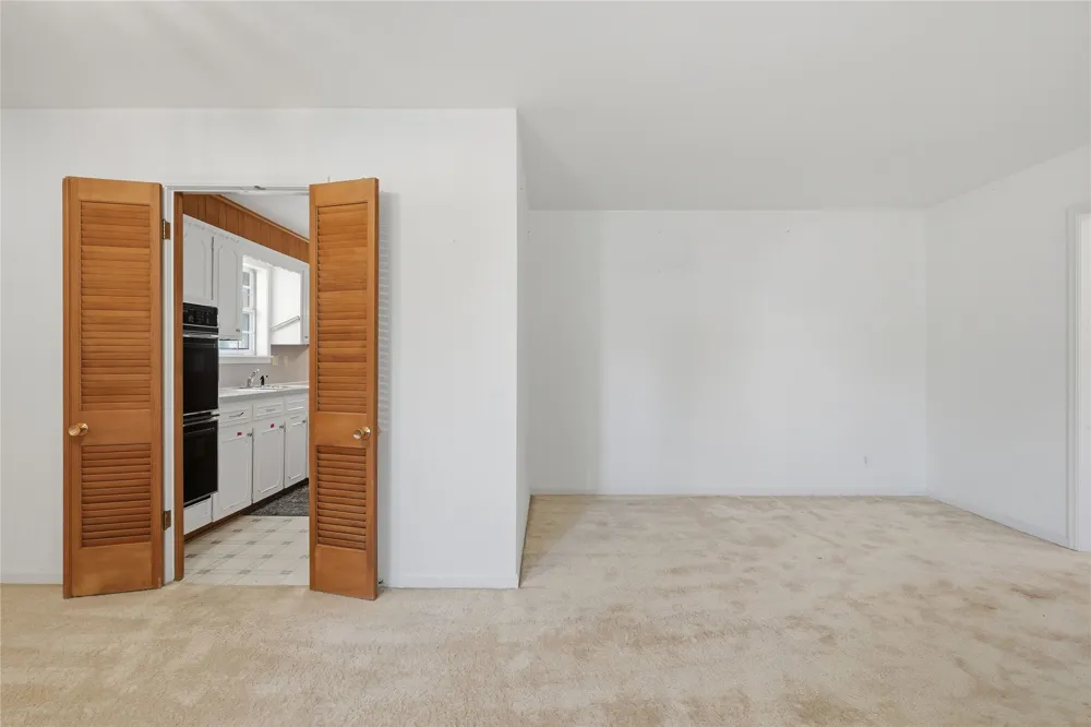 4613 S Lakewood Avenue Tulsa, OK 74135