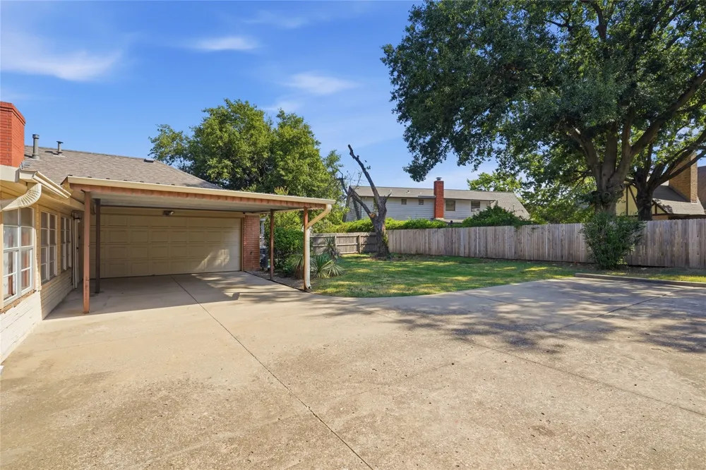 4613 S Lakewood Avenue Tulsa, OK 74135