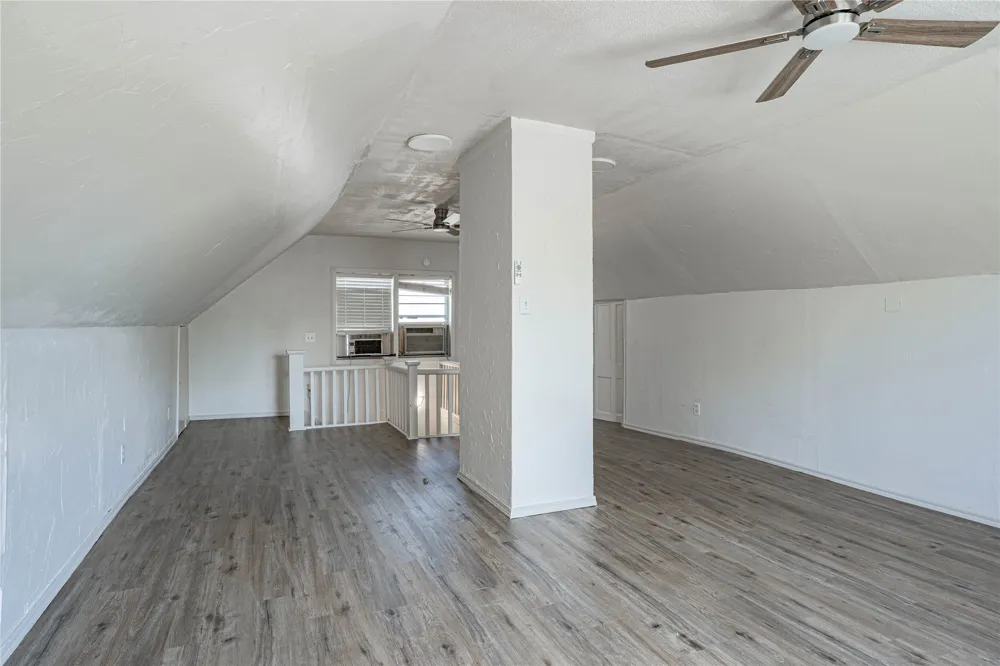 1719 Leahy Avenue Pawhuska, OK 74056