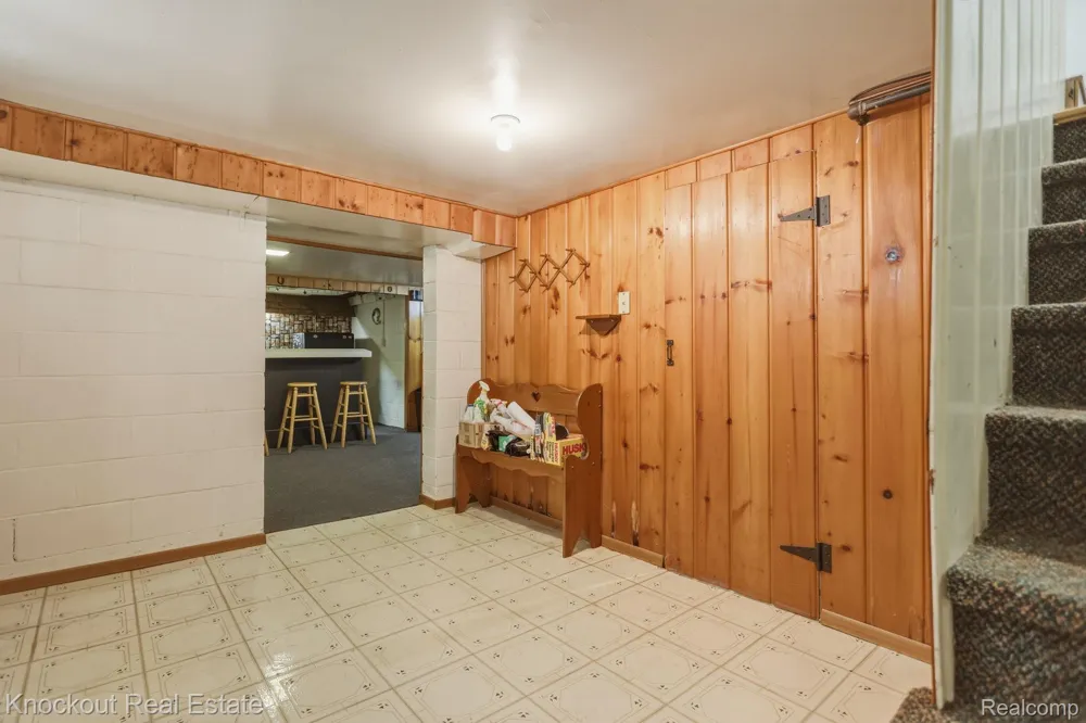 1755 S Reese Road Reese Village, MI 48757