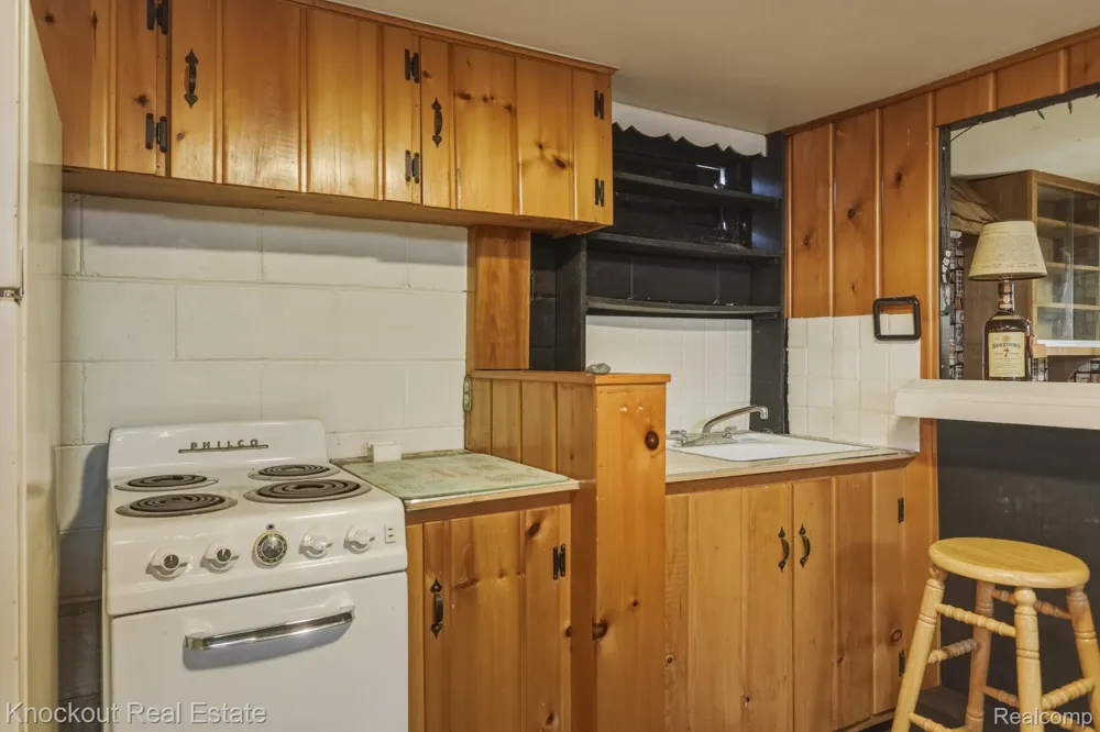 1755 S Reese Road Reese Village, MI 48757
