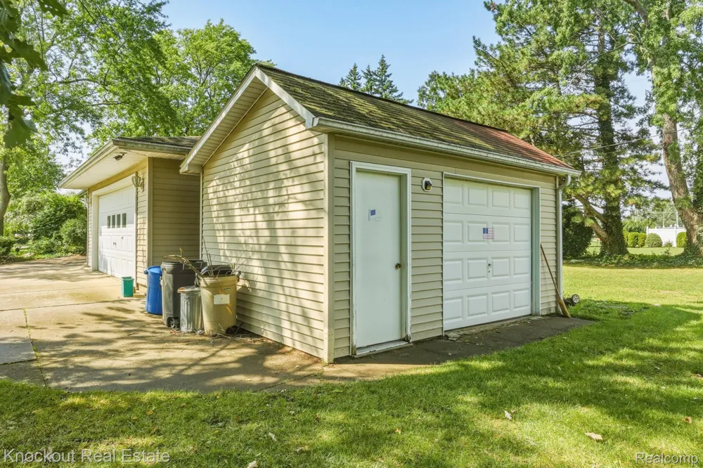 1755 S Reese Road Reese Village, MI 48757