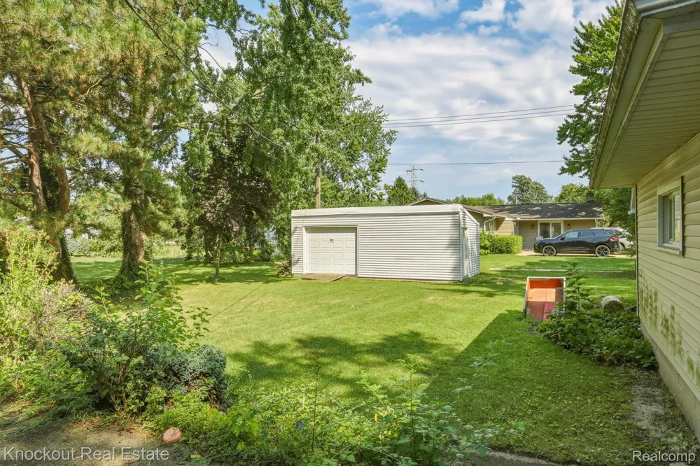 1755 S Reese Road Reese Village, MI 48757