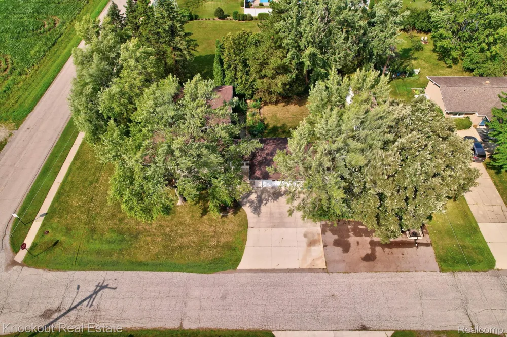 1755 S Reese Road Reese Village, MI 48757