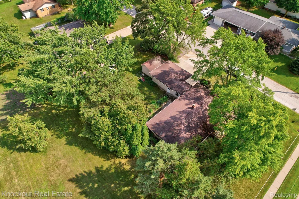 1755 S Reese Road Reese Village, MI 48757
