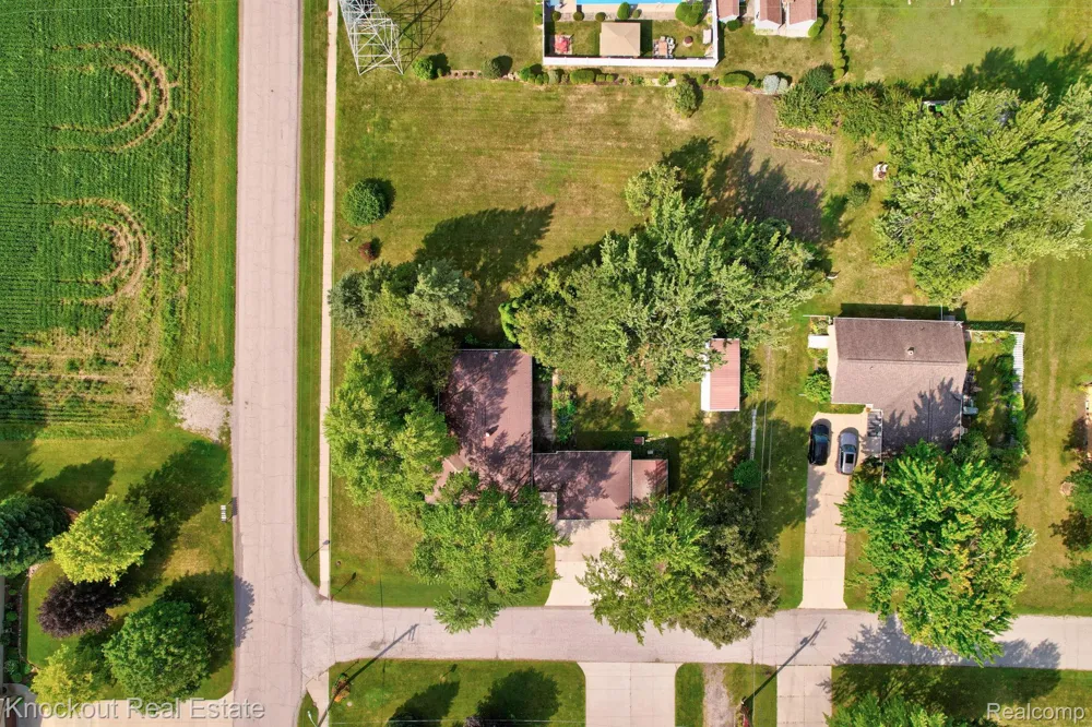 1755 S Reese Road Reese Village, MI 48757