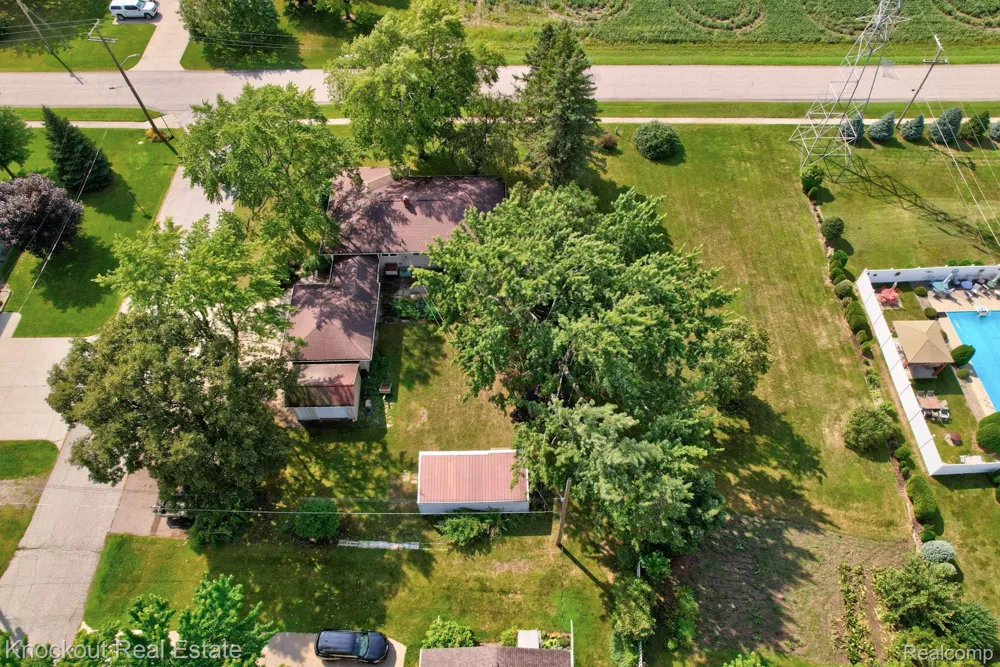 1755 S Reese Road Reese Village, MI 48757