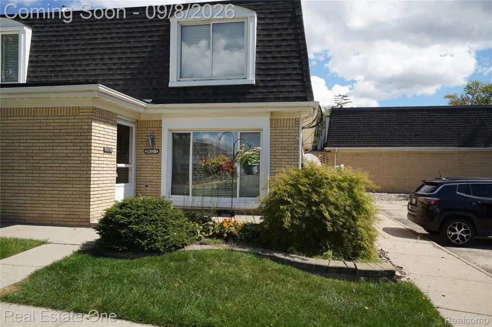 29612 City Center Drive #1 Warren City, MI 48093