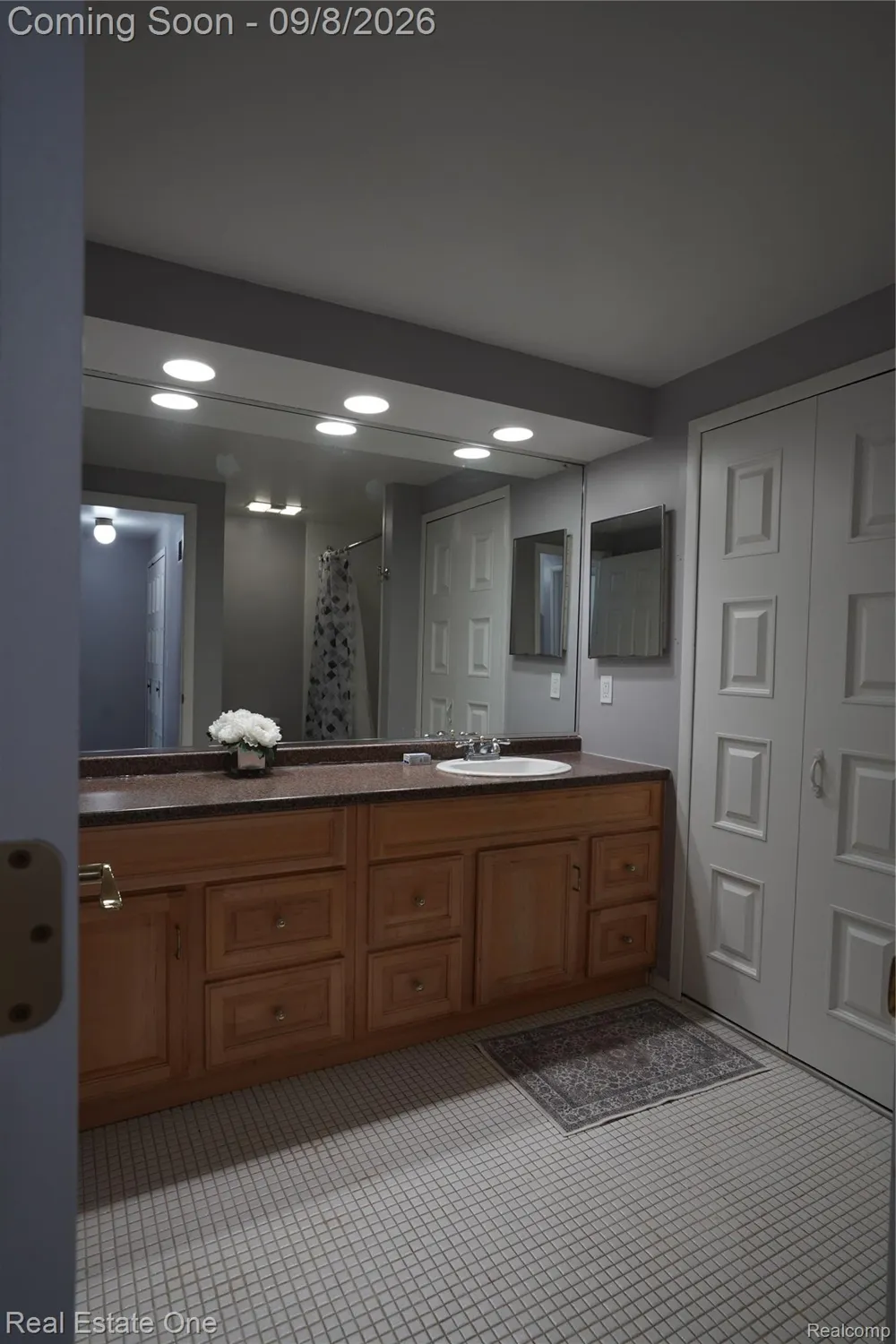 29612 City Center Drive #1 Warren City, MI 48093