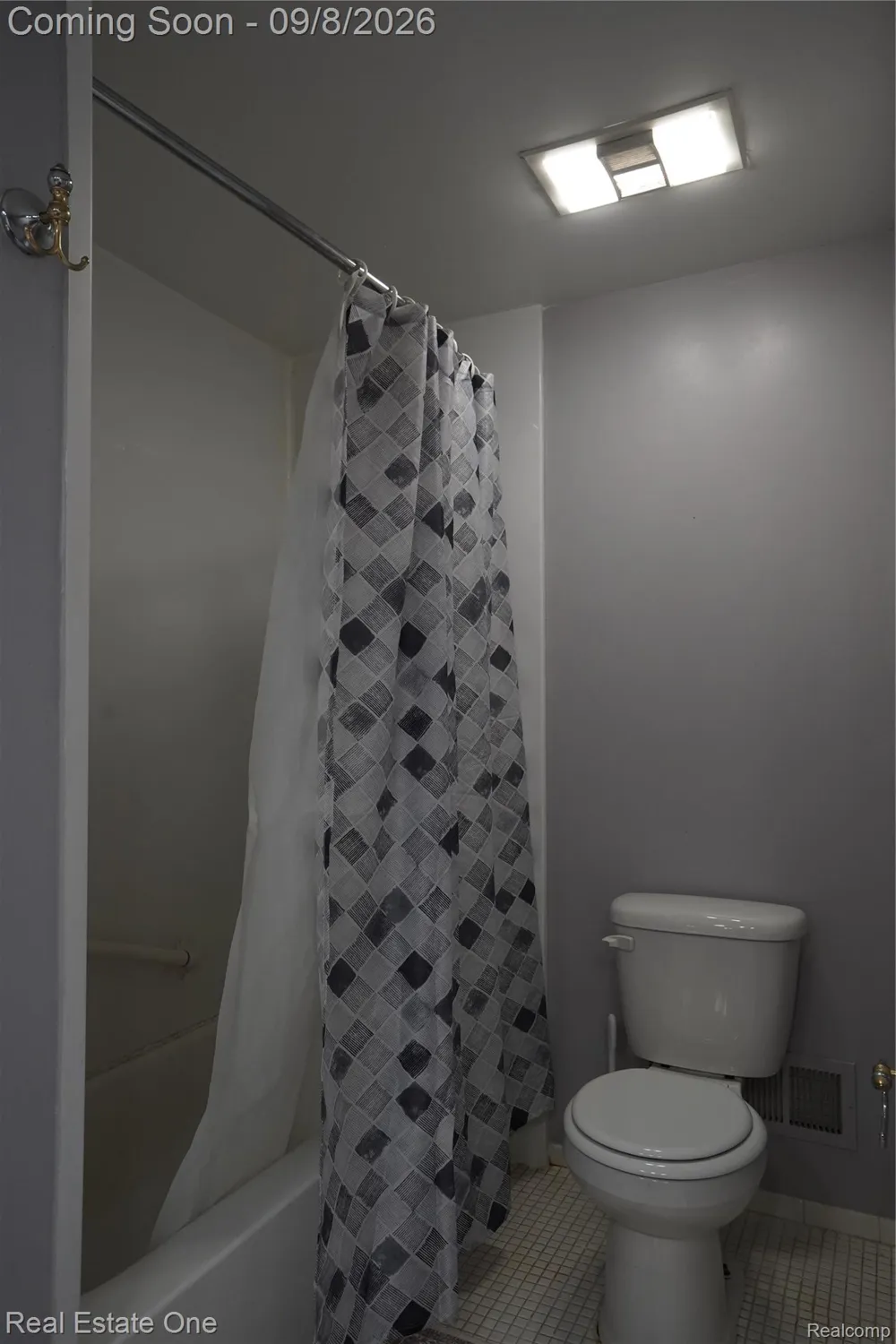 29612 City Center Drive #1 Warren City, MI 48093