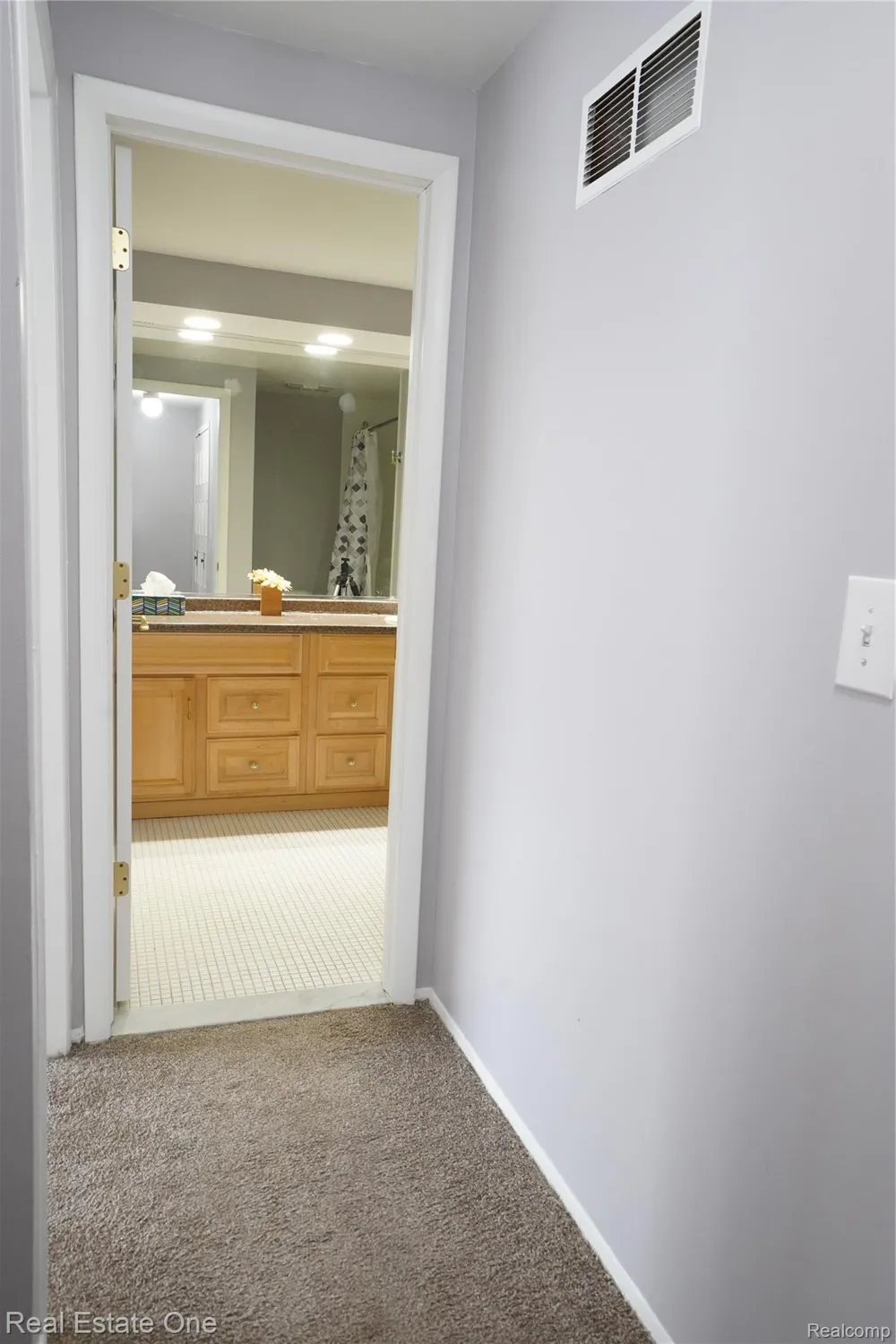 29612 City Center Drive #1 Warren City, MI 48093