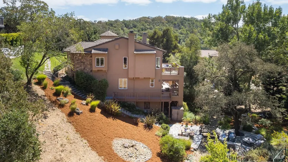 128 Stonetree Lane Novato, CA 94945