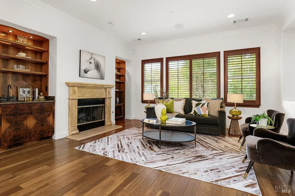 128 Stonetree Lane Novato, CA 94945