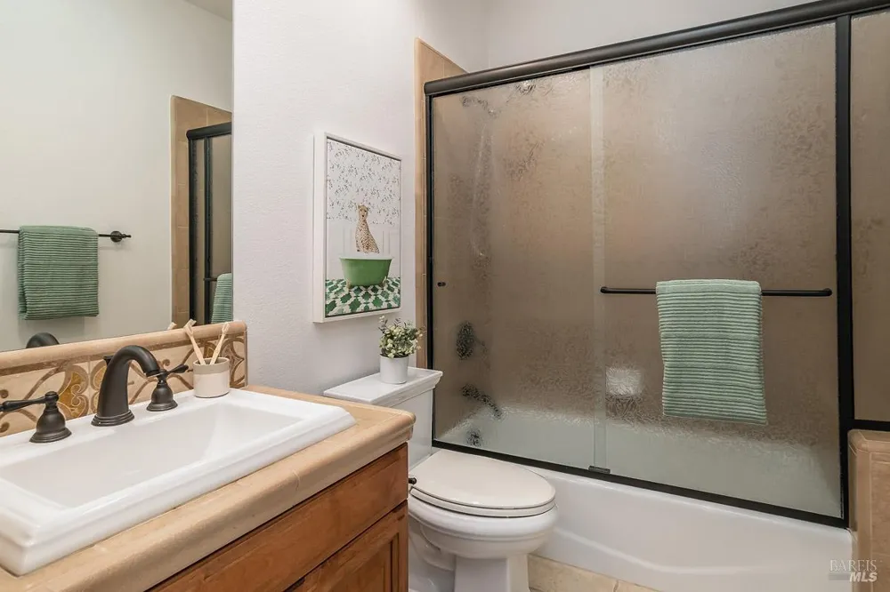128 Stonetree Lane Novato, CA 94945