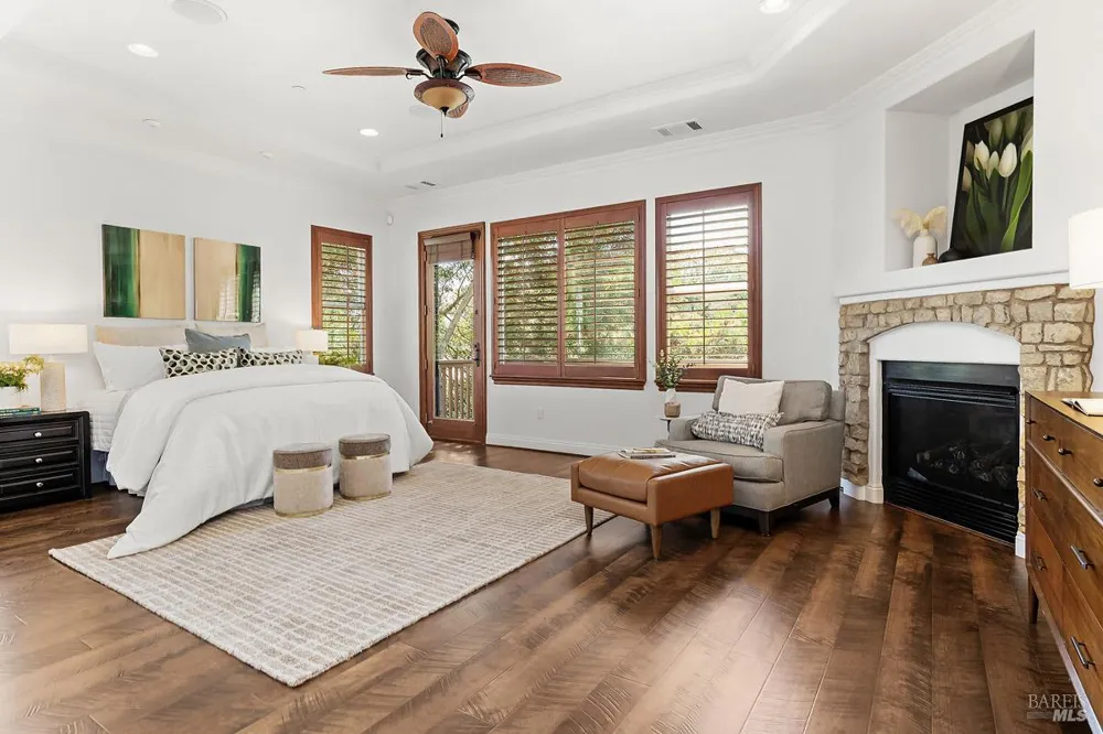 128 Stonetree Lane Novato, CA 94945