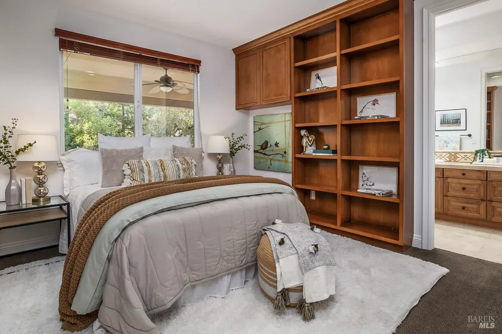 128 Stonetree Lane Novato, CA 94945