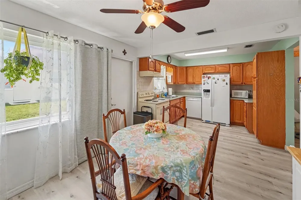 6880 LAFAYETTE #8 Pinellas Park, FL 33781
