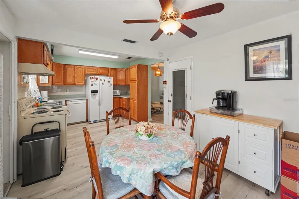 6880 LAFAYETTE #8 Pinellas Park, FL 33781