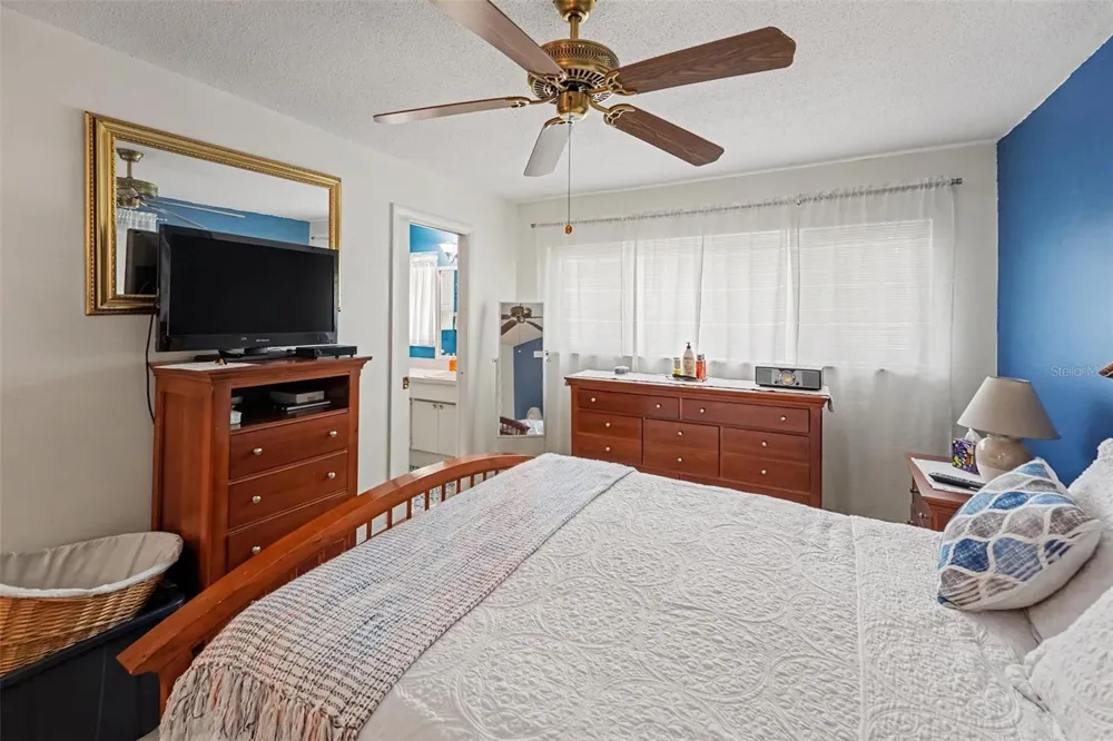 6880 LAFAYETTE #8 Pinellas Park, FL 33781