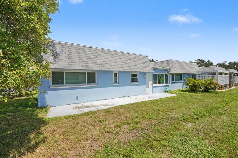 6880 LAFAYETTE #8 Pinellas Park, FL 33781