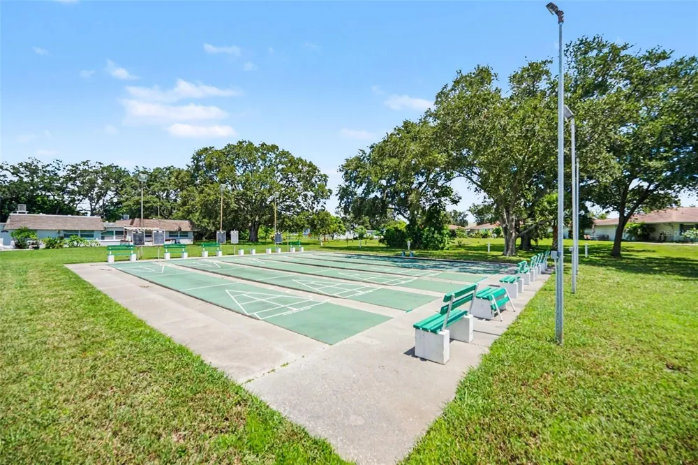 6880 LAFAYETTE #8 Pinellas Park, FL 33781
