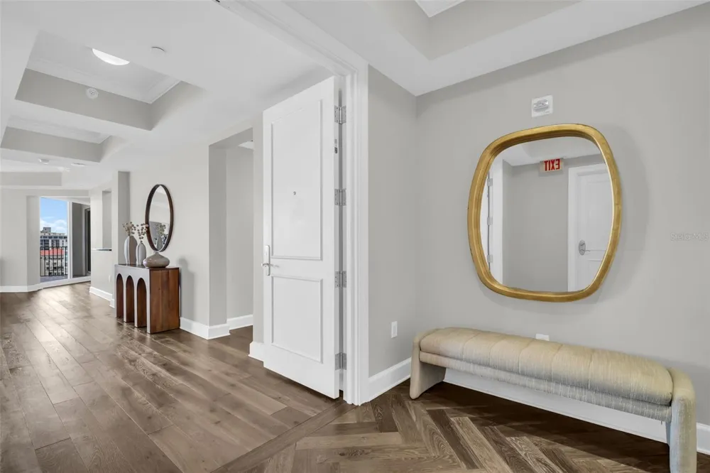 300 BEACH DRIVE NE #2604 St Petersburg, FL 33701