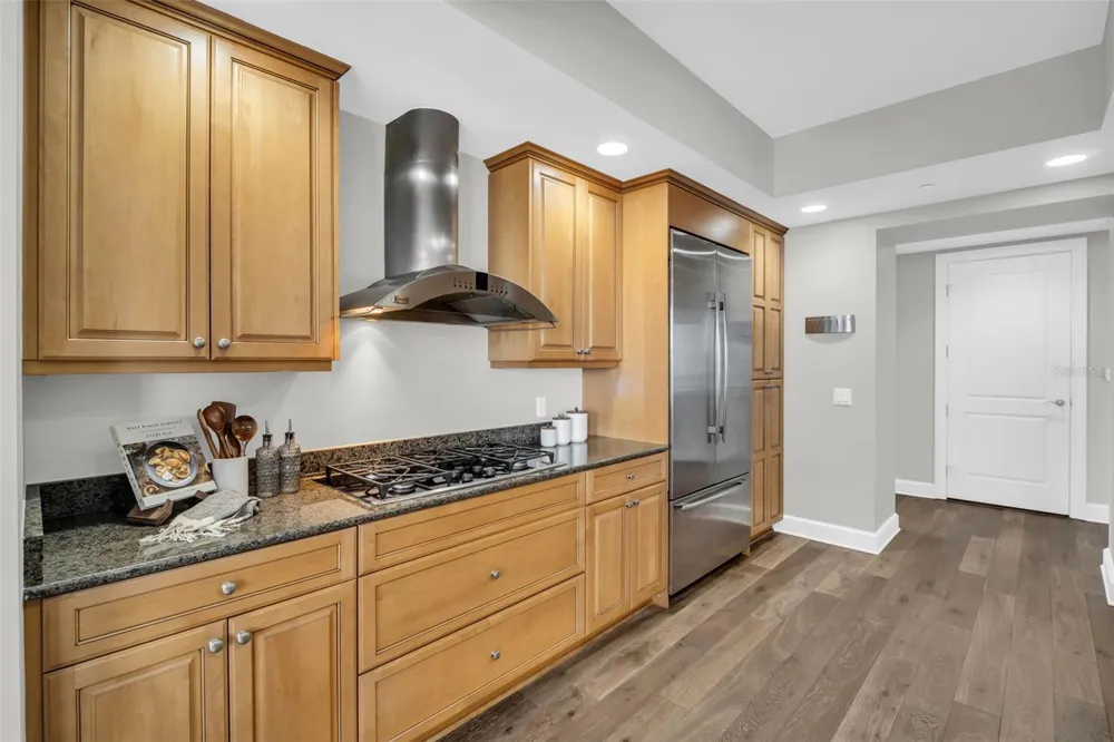 300 BEACH DRIVE NE #2604 St Petersburg, FL 33701