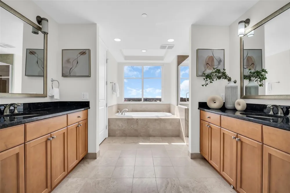 300 BEACH DRIVE NE #2604 St Petersburg, FL 33701
