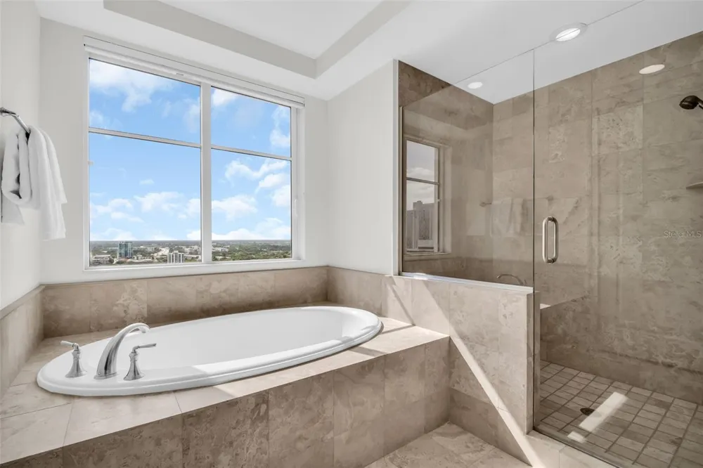 300 BEACH DRIVE NE #2604 St Petersburg, FL 33701