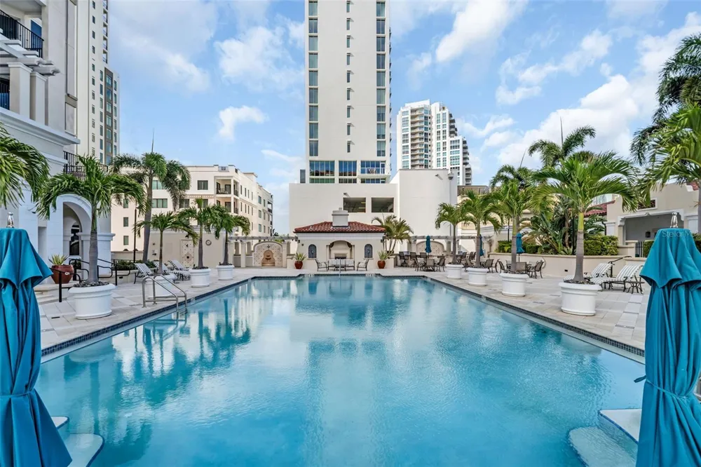 300 BEACH DRIVE NE #2604 St Petersburg, FL 33701