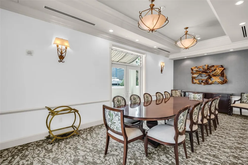 300 BEACH DRIVE NE #2604 St Petersburg, FL 33701