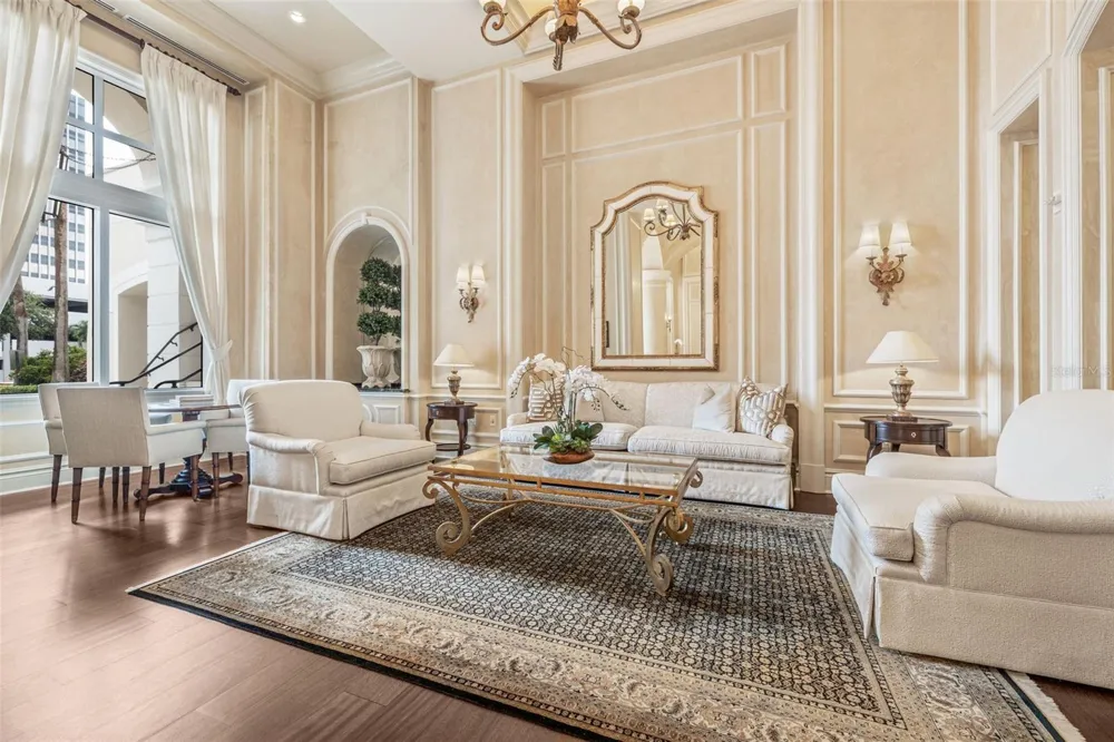 300 BEACH DRIVE NE #2604 St Petersburg, FL 33701