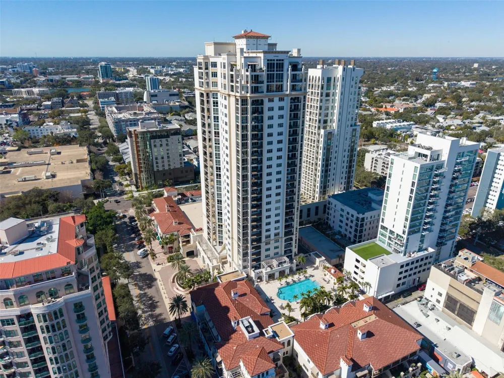300 BEACH DRIVE NE #2604 St Petersburg, FL 33701