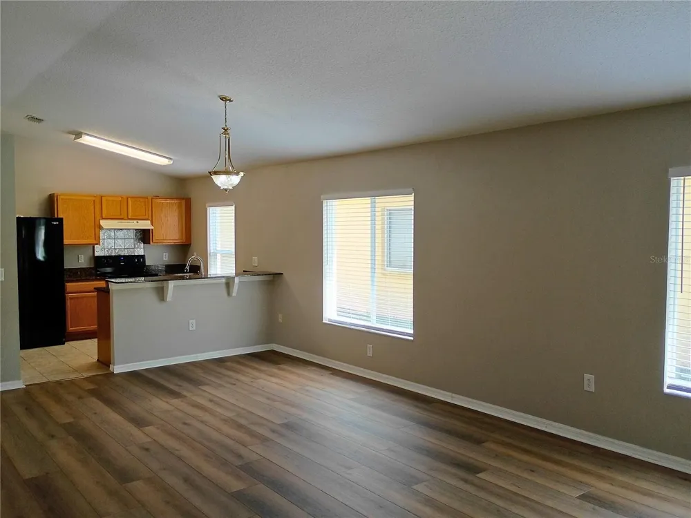 18132 PORTSIDE STREET Tampa, FL 33647