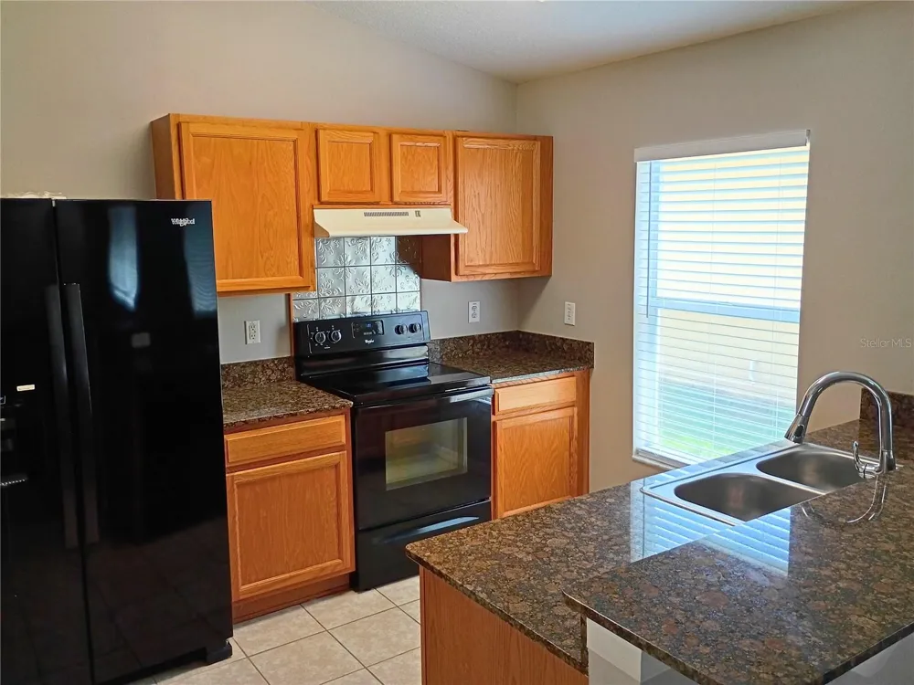 18132 PORTSIDE STREET Tampa, FL 33647