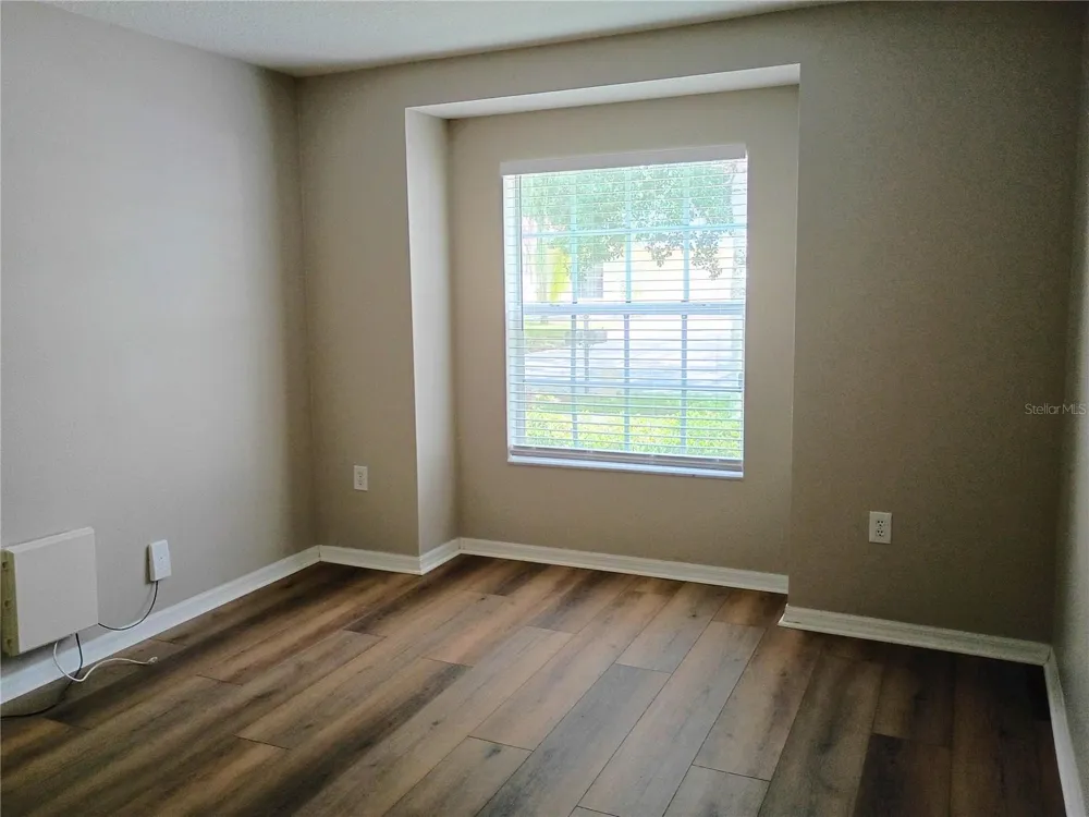 18132 PORTSIDE STREET Tampa, FL 33647