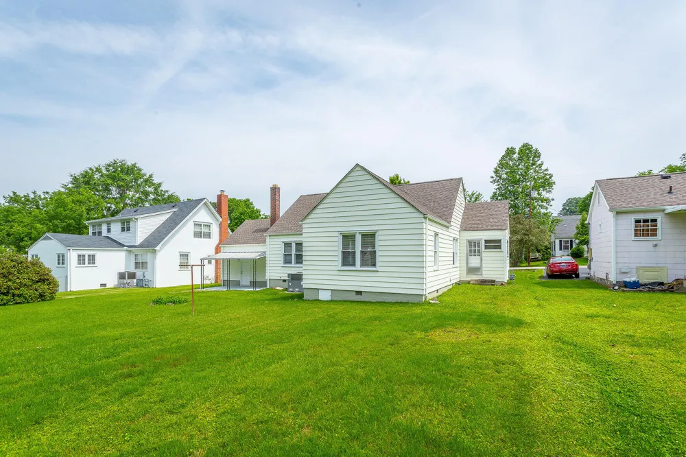 12 Orlando Drive Chattanooga, TN 37415