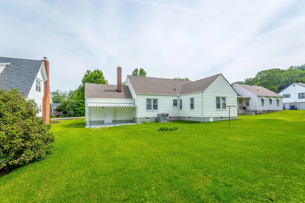 12 Orlando Drive Chattanooga, TN 37415