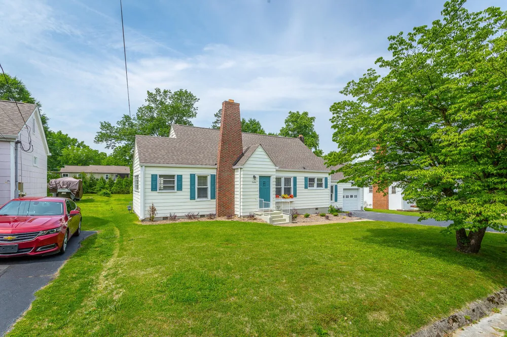 12 Orlando Drive Chattanooga, TN 37415