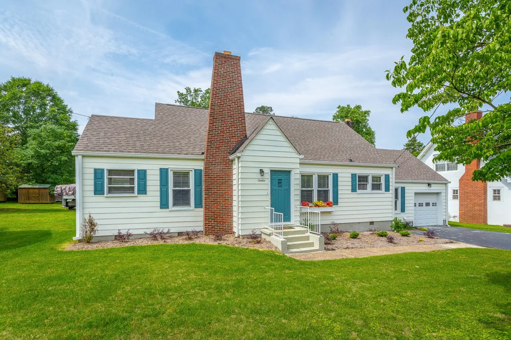 12 Orlando Drive Chattanooga, TN 37415