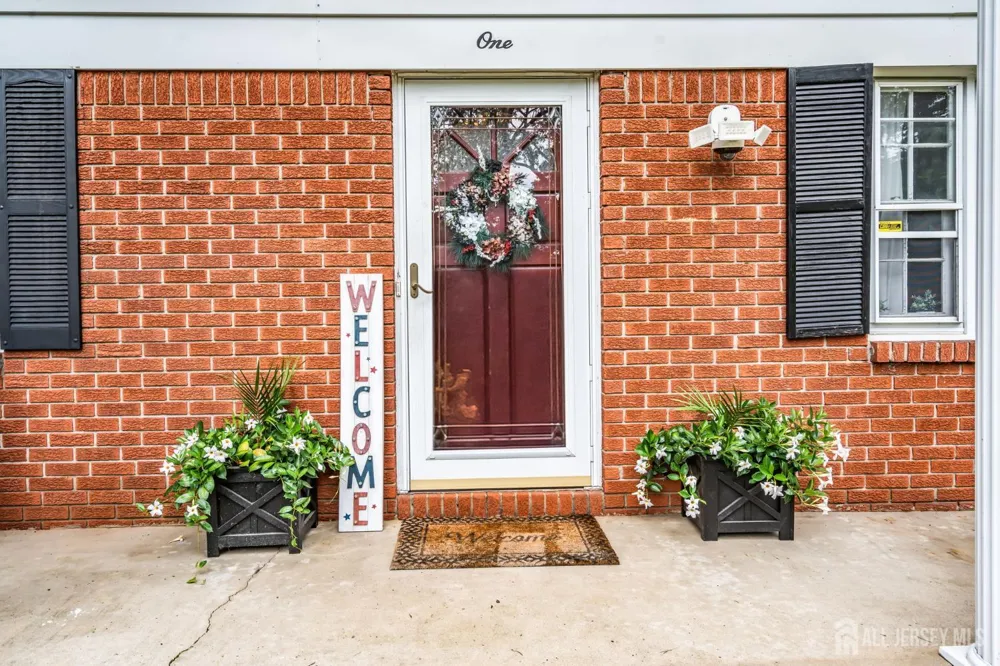 1 Macintosh Court East Brunswick, NJ 08816