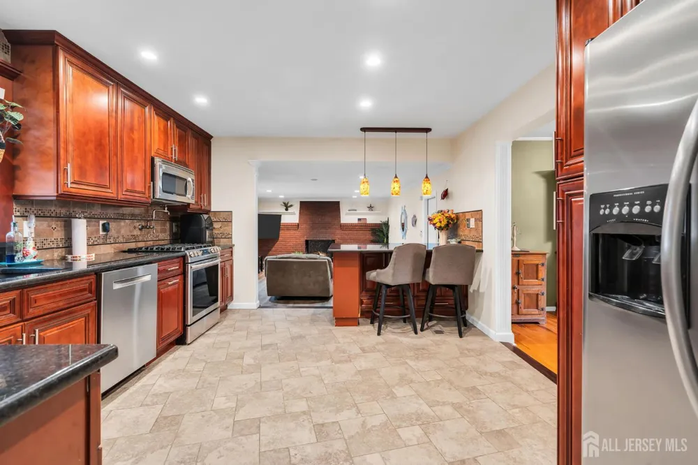 1 Macintosh Court East Brunswick, NJ 08816