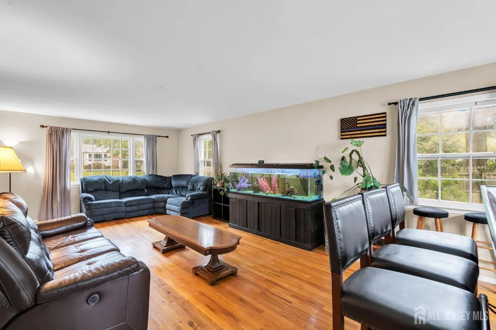 1 Macintosh Court East Brunswick, NJ 08816