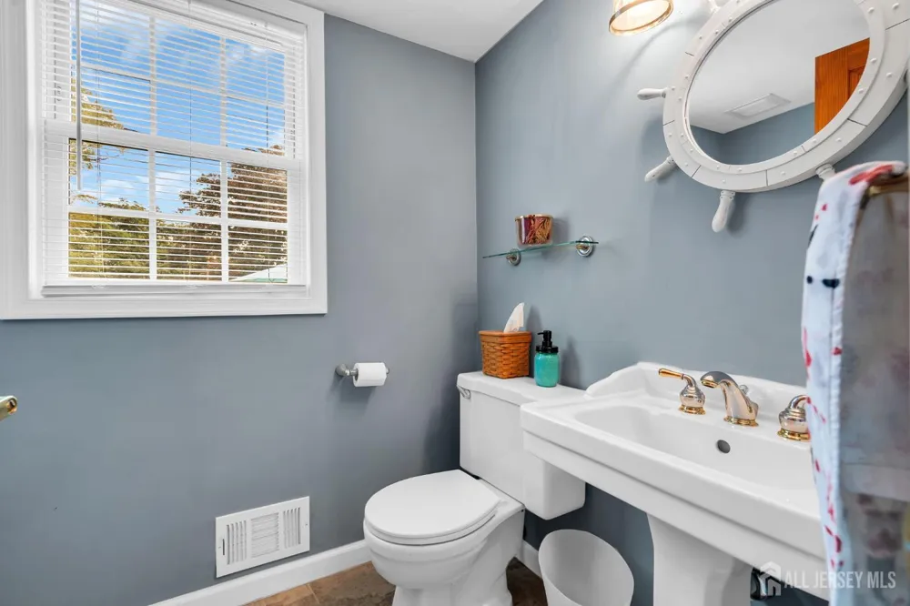 1 Macintosh Court East Brunswick, NJ 08816