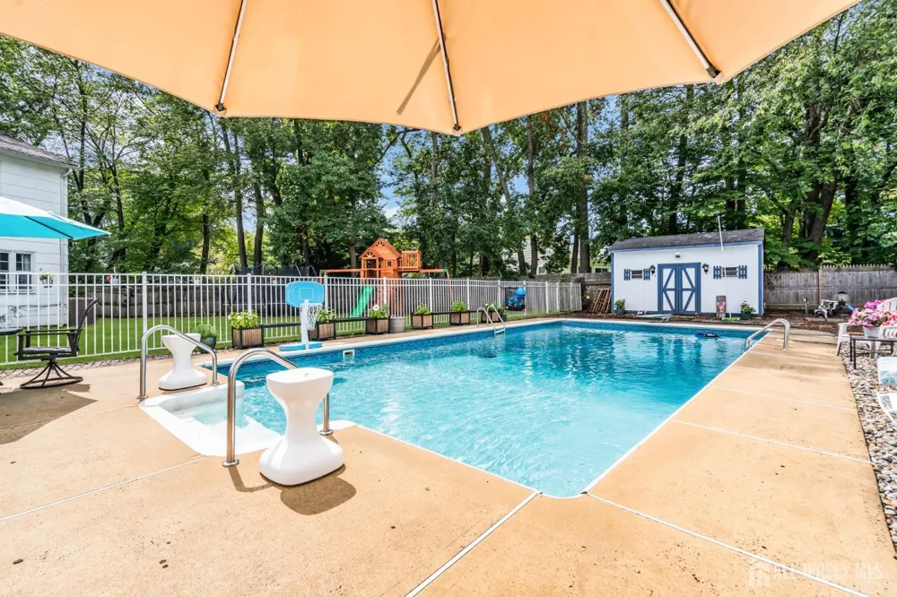 1 Macintosh Court East Brunswick, NJ 08816